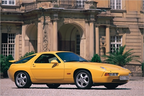Porsche 928 GTS