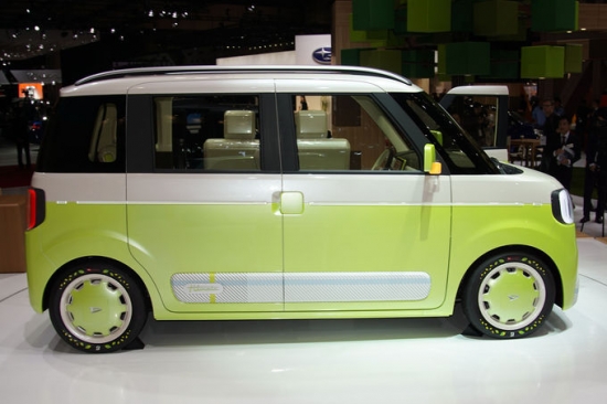Daihatsu Hinata 