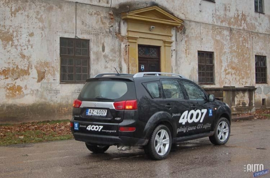 Peugeot 4007