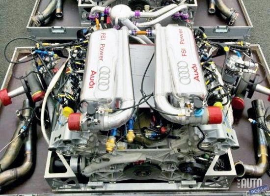 R8 FSI