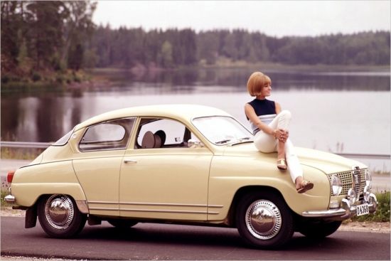 1966.gadā Saab 96 ieguva četrtaktu četrcilindru motoru (modelis 96 V4)