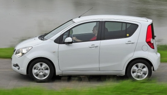 Opel Agila 1.0 (65 ZS) • Testa patēriņš: 5,5 l/100 km (4,7 l pēc ražotāja datiem). Cena: no 10.600 eiro.