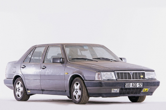  Lancia Thema 8.32 Berlina, 1987.g 7000