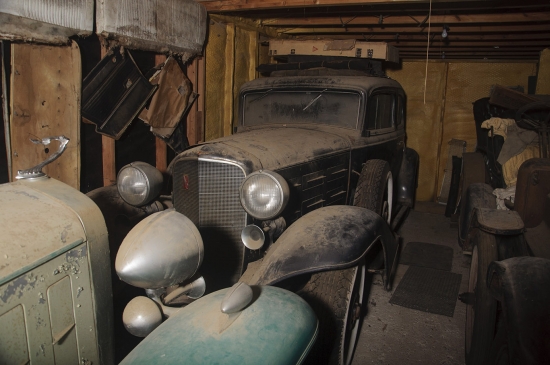 1933 Cadillac Model 370C V-12 Town Coupe