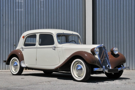 1951.gada Citroen Traction 11 BL – 10 000 – 15 000 eiro