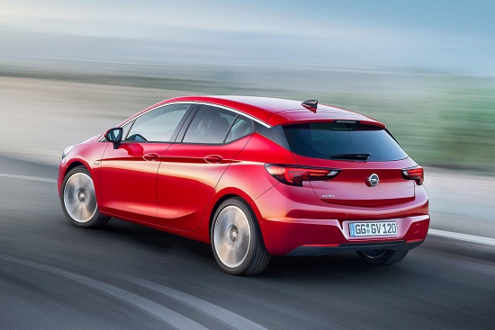 Opel jaunumus ievada kompaktā Astra, kas ceturtajā paaudzē pazīstama ar indeksu K