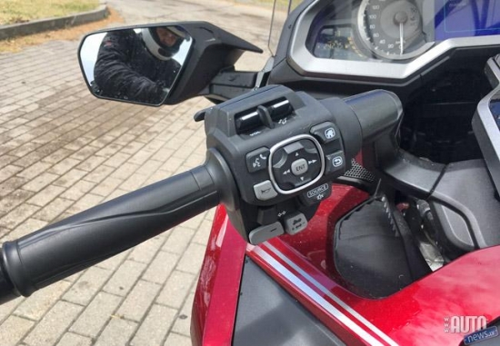 Honda GL1800 TOUR DTC