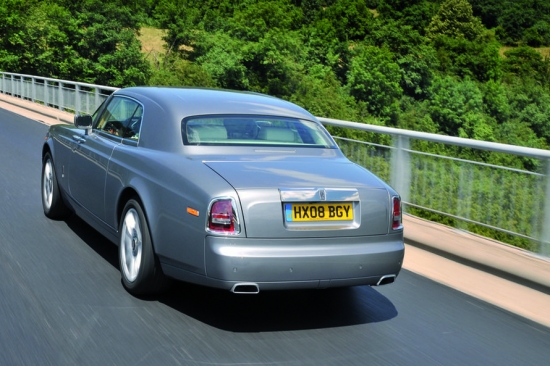 18.  Rolls-Royce Phantom				23,4