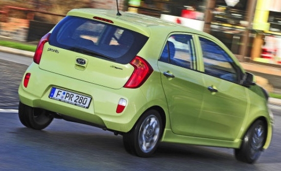 Kia Picanto 1.0 (69 ZS) • Testa patēriņš: 5,6 l/100 km (4,2 l pēc ražotāja datiem). Cena: no 8990 eiro