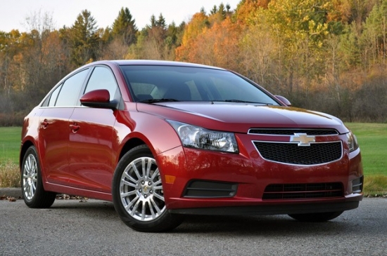8.vieta - Chevrolet Cruze - 661 325