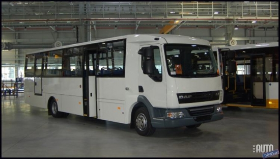 . Cerība uzvarēt Valsts iepirkuma konkursā un apgādāt Latvijas lauku skolas ar Jelgavā ražotu autobusu izgaisa kopā ar Pašvaldības Lietu Ministrijas izstrādātajiem konkursa tehnisko specifikācijas prasībām, kuras konkrētais autobusa modelis nespēj piedāvāt, bet ražotājs šīs iebildes uzskata par nebūtiskām. 