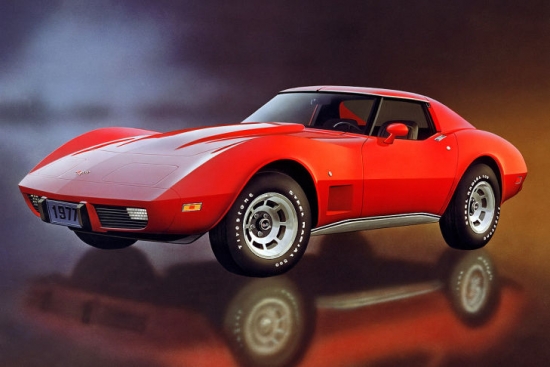 1975.gadā V8 Small-Block motors attīstīja vairs tikai 165 ZS