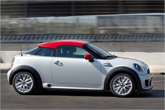 Kupeja ir 3,73 m gara un tikai 1,38 m augsta