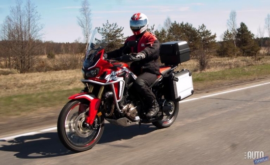 „Honda Africa Twin CRF1000 DCT”