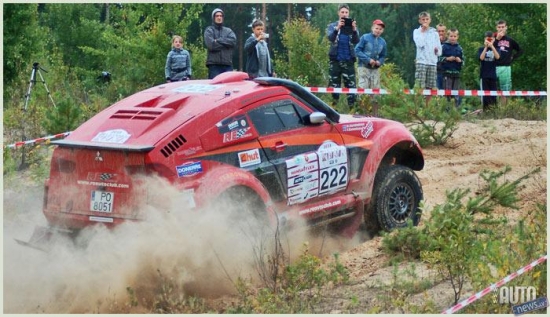 T.Suominen Huvinkaa, M.Hurskainen Humminen - T1
"MITSUBISHI PAJERO" - RE Autoklubs