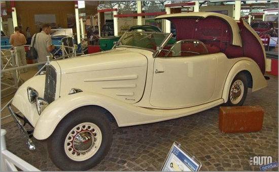 Peugeot 401 Cabrio. 1935.1720 cm³., 32kW(44 ZS) Foto:Agnis Krauja "AutoInfo".  