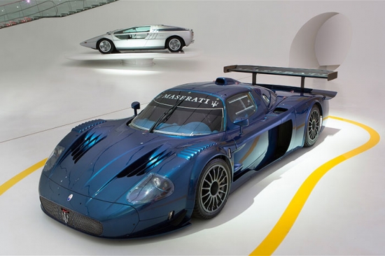 2005. Maserati mc12