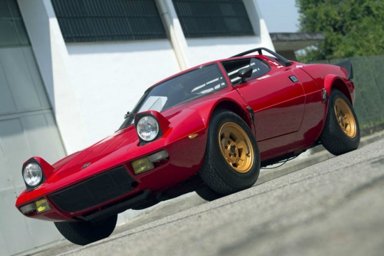 1976.gada Lancia Stratos – 250 000 – 300 000 eiro