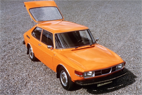 1974.gadā 99 sedanam pievienojas 99 hečbeks