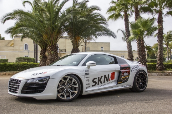 SKN Tuning Audi R8 V10 (806 ZS) - 349,8 km/h